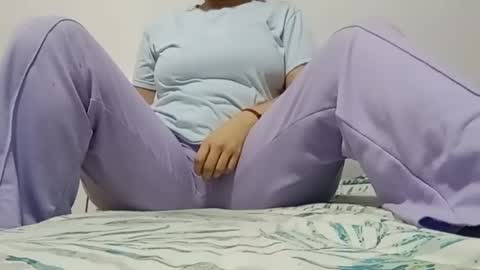 Annie online show from 11.10.25