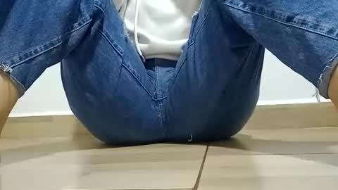 Annie online show from 11.15.25