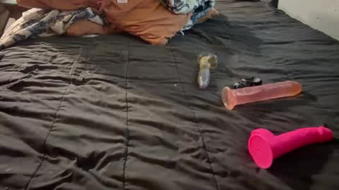 Snapshot of supremelifers chatting on 03.09.25 Stony online show from 03.09.25