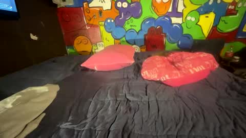 Snapshot of supremelifers chatting on 11.03.25 Stony online show from 11.03.25