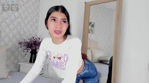 Snapshot of susana__sanchez chatting on 03.09.25 SUSANA online show from 03.09.25