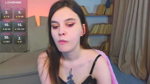 Snapshot of susiemorris chatting on 02.08.25 Susie online show from 02.08.25