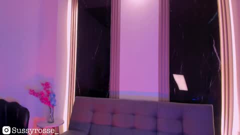 Snapshot of sussy_rosse_2 chatting on 11.21.25 Susana online show from 11.21.25
