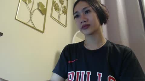 Snapshot of sususlutxx chatting on 10.05.25 susie online show from 10.05.25