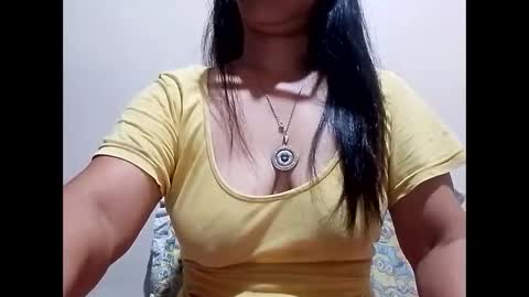 suzzie_hot online show from 03.05.25