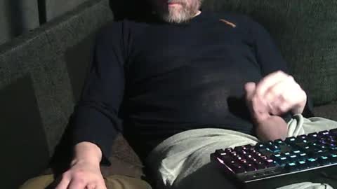 Snapshot of swartarn chatting on 12.11.24 ArnSwart online show from 12.11.24