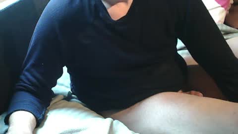 Snapshot of swartarn chatting on 09.28.25 ArnSwart online show from 09.28.25