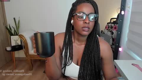 Snapshot of sweer_oshun chatting on 12.29.24 Evangeline online show from 12.29.24