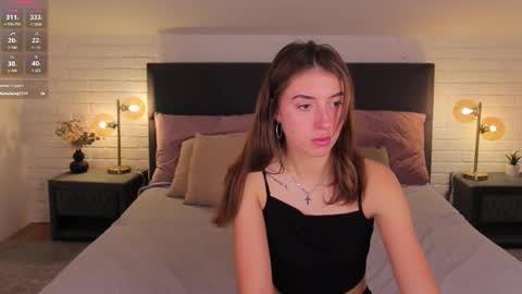 sweet__vikki online show from 11.22.25