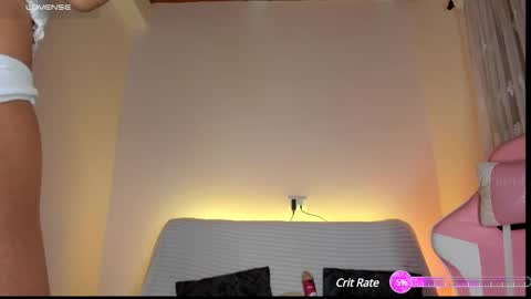 Snapshot of sweet_carine chatting on 12.03.24 camil online show from 12.03.24