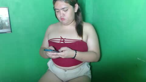 Snapshot of sweet_frex123 chatting on 09.29.25 sweet_frex123 online show from 09.29.25
