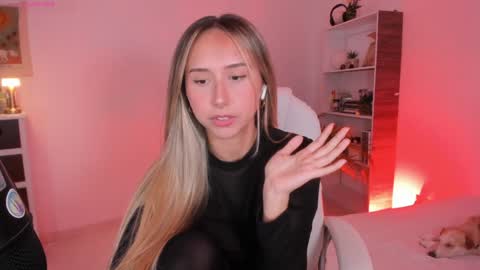 Snapshot of sweet_kalisa chatting on 01.24.25 Call me Kali online show from 01.24.25