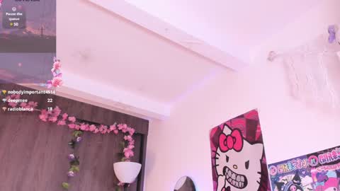 Snapshot of sweet_lilly_sweet chatting on 12.14.24 sweet_lilly_sweet online show from 12.14.24