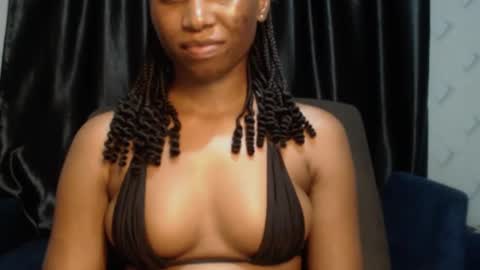 Snapshot of sweet_puna chatting on 02.23.25 Nancy online show from 02.23.25