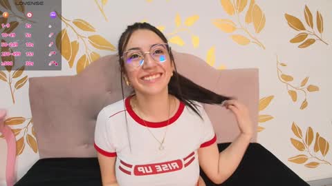 Sammy Lauren online show from 02.04.25