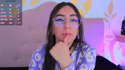 Sammy Lauren online show from 03.08.25