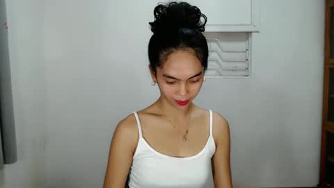Snapshot of sweet_tyla chatting on 02.18.25 sweet_tyla online show from 02.18.25