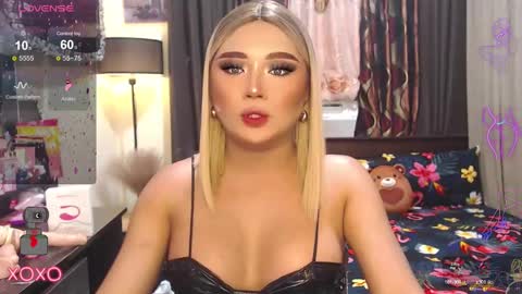 Snapshot of sweetbella118 chatting on 12.09.24 bella online show from 12.09.24