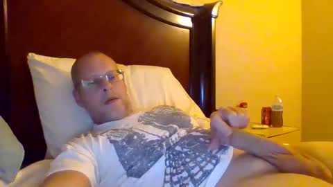 Snapshot of sweetg233 chatting on 09.30.25 sweetg233 online show from 09.30.25