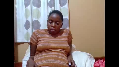 Snapshot of sweetib1 chatting on 11.15.25 sweetib1 online show from 11.15.25