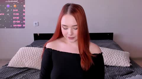 Snapshot of sweetie_candy_ chatting on 12.18.24 Hannah online show from 12.18.24