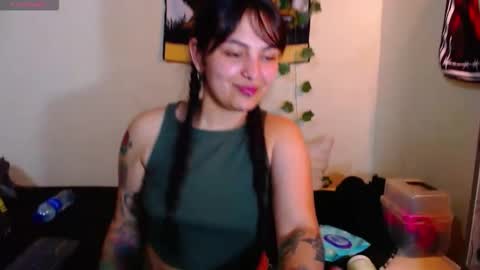 Snapshot of sweetie_maryy chatting on 09.21.25 Maria my insta sweetie maryy online show from 09.21.25