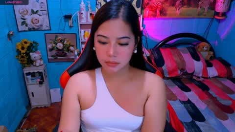 Snapshot of sweetienicole chatting on 02.25.25 Nicole online show from 02.25.25