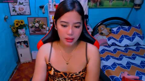 Snapshot of sweetienicole chatting on 03.07.25 Nicole online show from 03.07.25