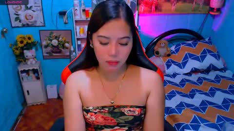 Snapshot of sweetienicole chatting on 03.08.25 Nicole online show from 03.08.25