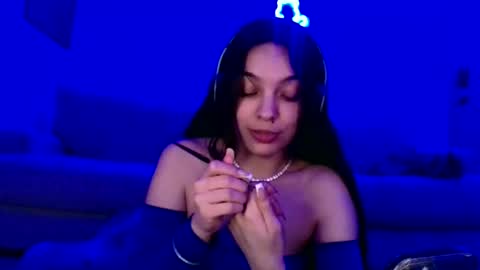 Snapshot of sweetieslikebutter chatting on 02.27.25 Blu Sweets online show from 02.27.25