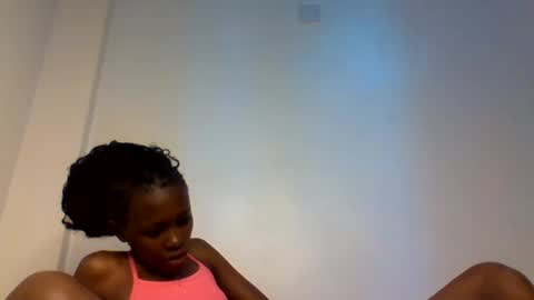 Snapshot of sweetkola1 chatting on 10.13.25 sweetkola online show from 10.13.25