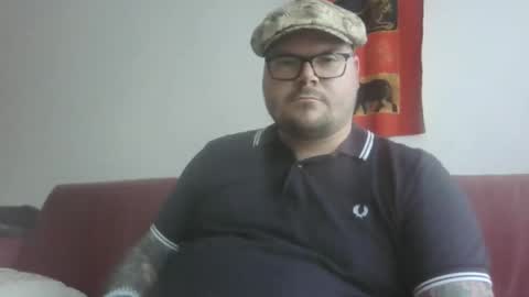 Snapshot of sweetlove090 chatting on 09.28.25 sweetlove090 online show from 09.28.25