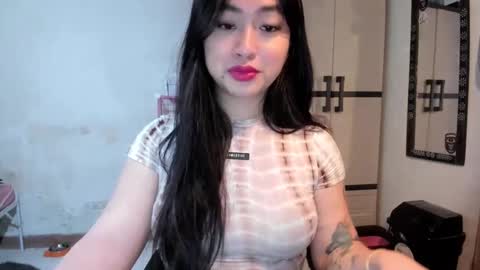 Snapshot of sweetlovepinay04 chatting on 03.09.25 Zoe online show from 03.09.25