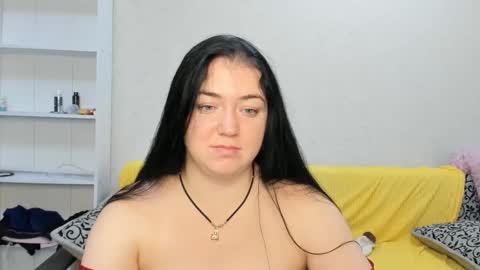 Snapshot of sweetmarylove chatting on 01.21.25 sweetmarylove online show from 01.21.25