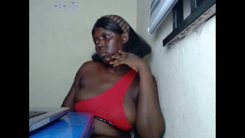 sweetnectarx online show from 02.24.25