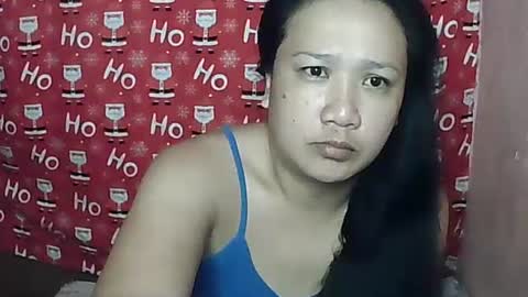 Snapshot of sweetnipples1987 chatting on 12.21.24 sweetnipples1987 online show from 12.21.24