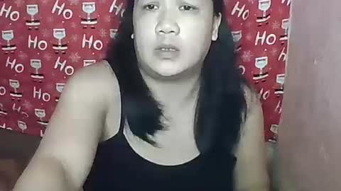 Snapshot of sweetnipples1987 chatting on 12.25.24 sweetnipples1987 online show from 12.25.24