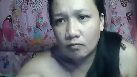 Snapshot of sweetnipples1987 chatting on 03.01.25 sweetnipples1987 online show from 03.01.25