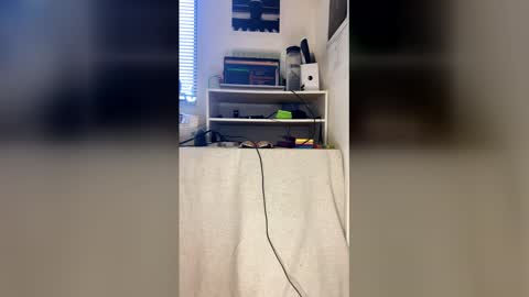 sweetnlow21 online show from 12.05.25