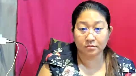 Snapshot of sweetpilipina88 chatting on 01.25.25 MIA online show from 01.25.25