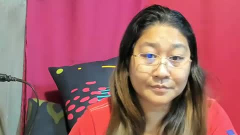 Snapshot of sweetpilipina88 chatting on 01.26.25 MIA online show from 01.26.25