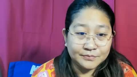 Snapshot of sweetpilipina88 chatting on 02.26.25 MIA online show from 02.26.25
