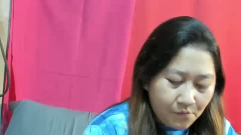 Snapshot of sweetpilipina88 chatting on 03.04.25 MIA online show from 03.04.25