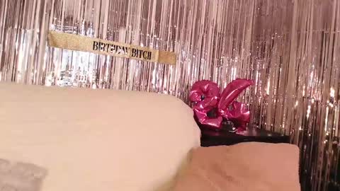 Snapshot of sweetsexyseductress chatting on 03.09.25 JASMINE online show from 03.09.25