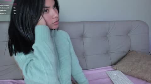 Snapshot of sweett_petite chatting on 01.18.25 online show from 01.18.25