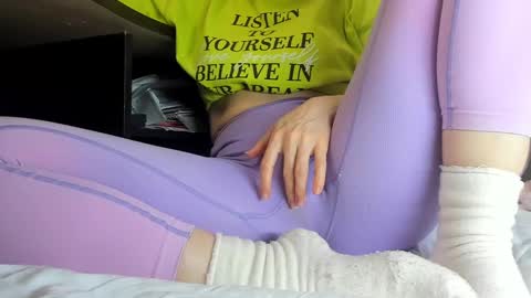 Snapshot of sweety_cum chatting on 01.01.25 Mia online show from 01.01.25