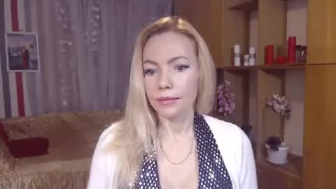 Snapshot of sweety_friend chatting on 02.02.25 Sweety friend online show from 02.02.25