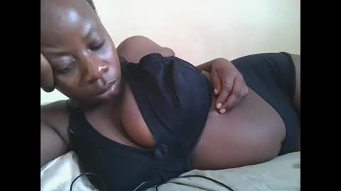 sweetyass25 online show from 09.15.25