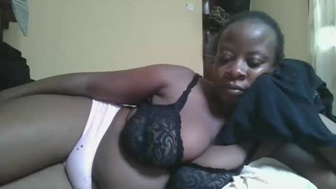 sweetyass25 online show from 11.19.25