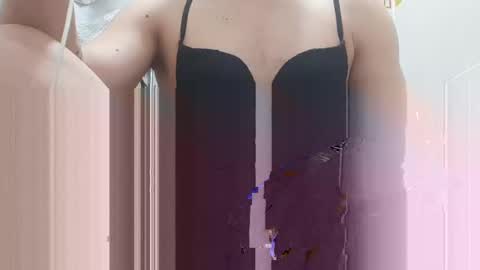 Silvia online show from 12.03.24